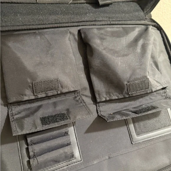 SUMDEX High Quality Thick Black Leather Shoulder Travel Laptop Messenger Bag - Picture 6 of 8